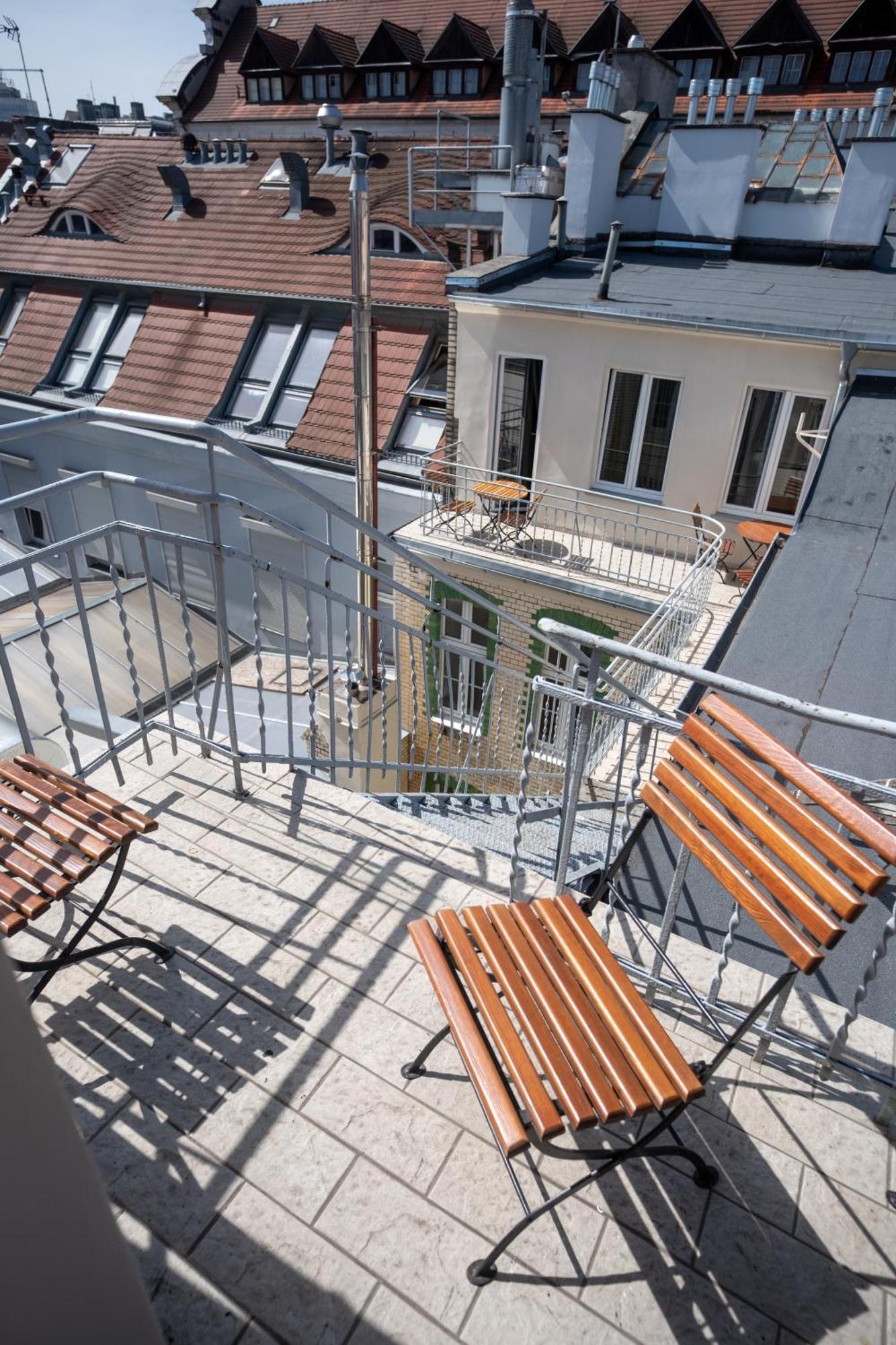 Apartamenty Drevny Kocur Poznaň Exteriér fotografie